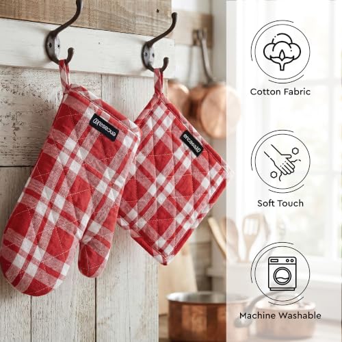 Oven Mitts and Pot Holders Set (2 Count)