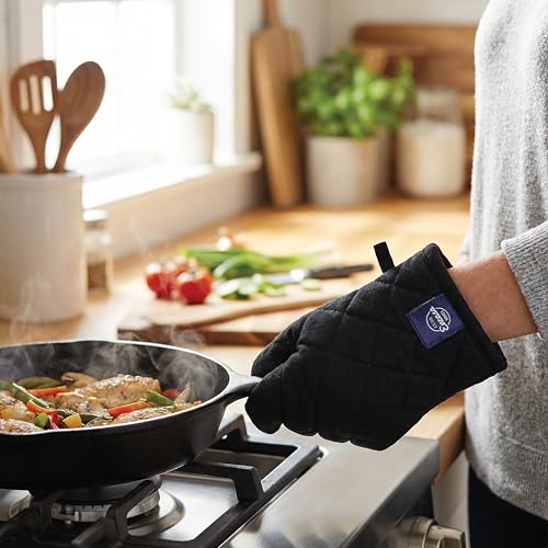 Oven Mitts and Pot Holders Set (2 Count)