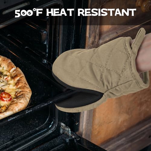 Oven Mitts and Pot Holders Set (4 Count)