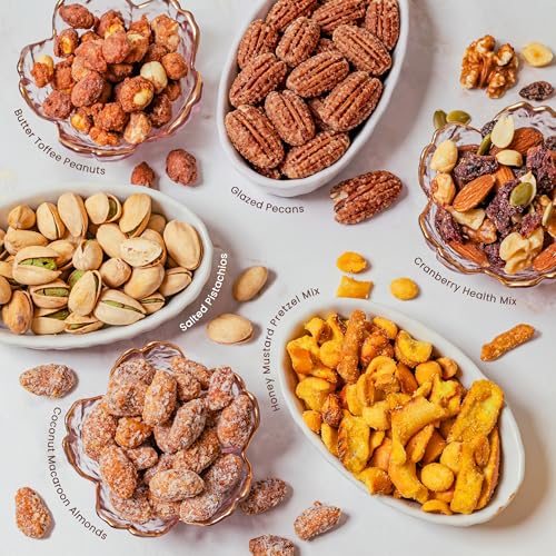 Gift Basket Heart Box with Gourmet Nut Assortment (21 Ounce)