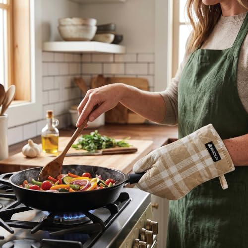 Oven Mitts and Pot Holders Set (2 Count)