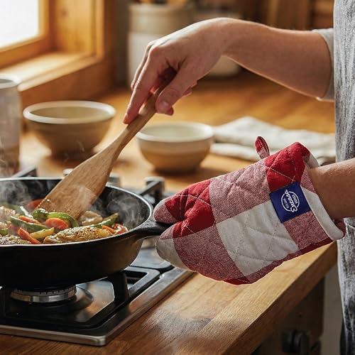 Oven Mitts and Pot Holders Set (2 Count)