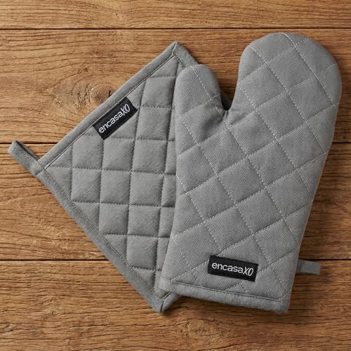 Oven Mitts and Pot Holders Set (2 Count)