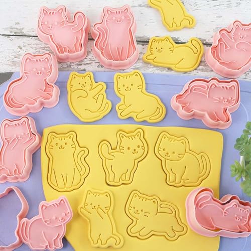 8 pcs Cat Cookie Cutters Set (8 Count)