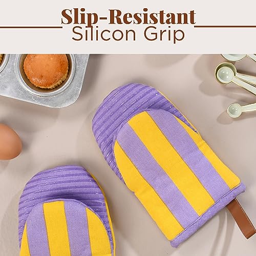 Halloween Oven Mitts (2 Count)