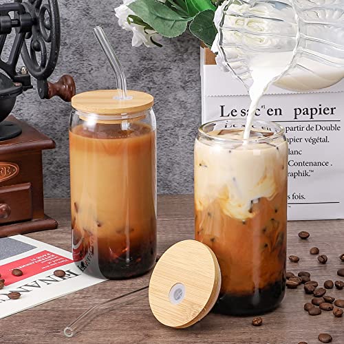 Glass Cups with Lid and Straw (4 Count)