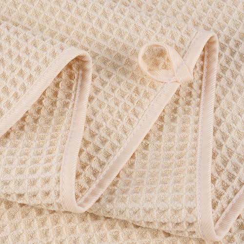 430 GSM Poly Blend Microfiber Quick Dry Waffle Bath Towel (4 Count)