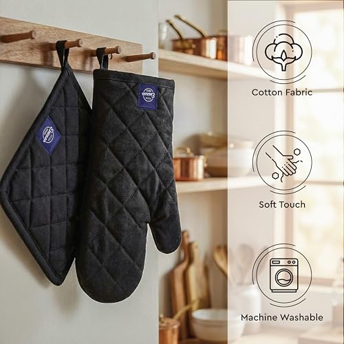 Oven Mitts and Pot Holders Set (2 Count)