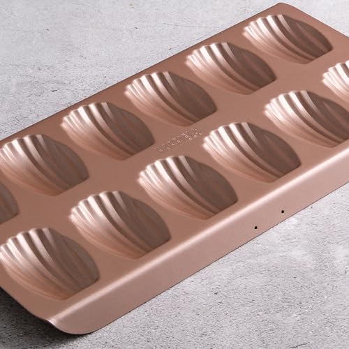 12 Well Madeleine Pan 2 (2 Count)