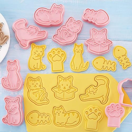 8 pcs Cat Cookie Cutters Set (8 Count)