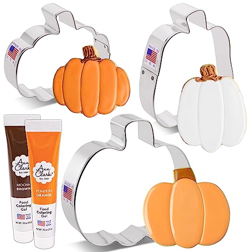 Ann Clark Pumpkin Cookie Cutters and Decorating 5