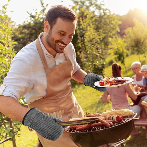 Oven Mitts and Pot Holders (4 Count)