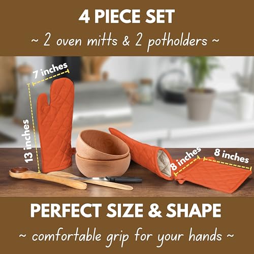 4 Piece Set 2 Oven Mitts & 2 Potholders (4 Count)