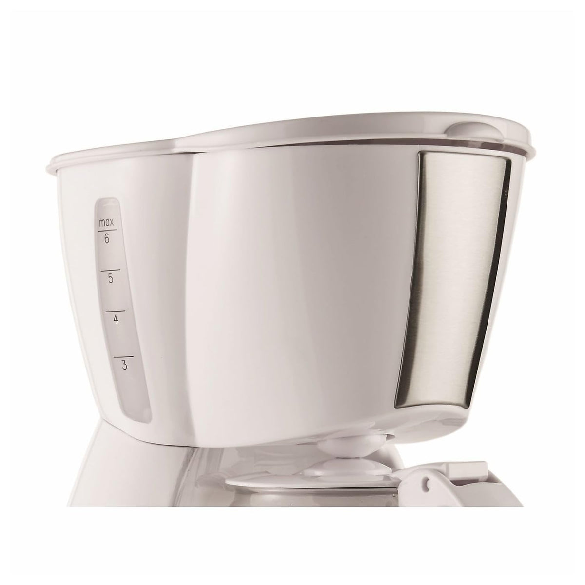 Removable reusable mesh filter basket for coffee maker