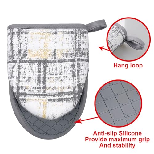 Mini Silicone Oven Mitts 2