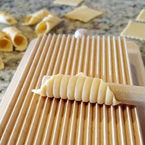 Fantes Cousin Allora’s Garganelli Maker