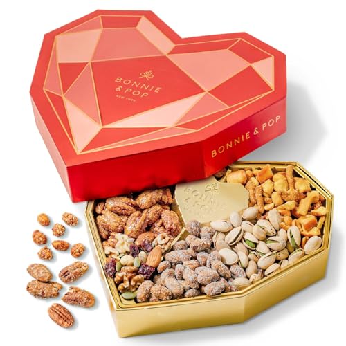 Gift Basket Heart Box with Gourmet Nut Assortment (21 Ounce)