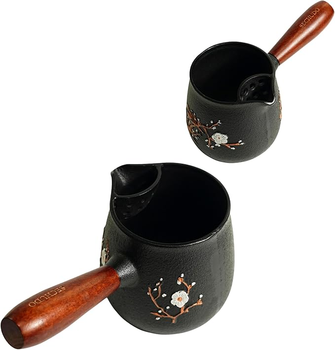 Small Cast Iron Teapot, Japanese Style Tea Kettle without Lid, 20.3 fl oz Tea Pot with Stainless Steel Teacups, Tea Ball for Loose Tea, Wooden Side-handle Tea Set for Stovetop Safe(600ml)