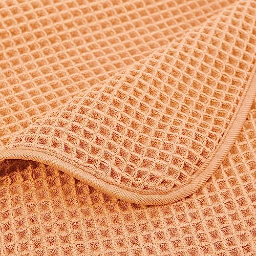 430 GSM Poly Blend Microfiber Quick Dry Waffle Bath Towel (4 Count)