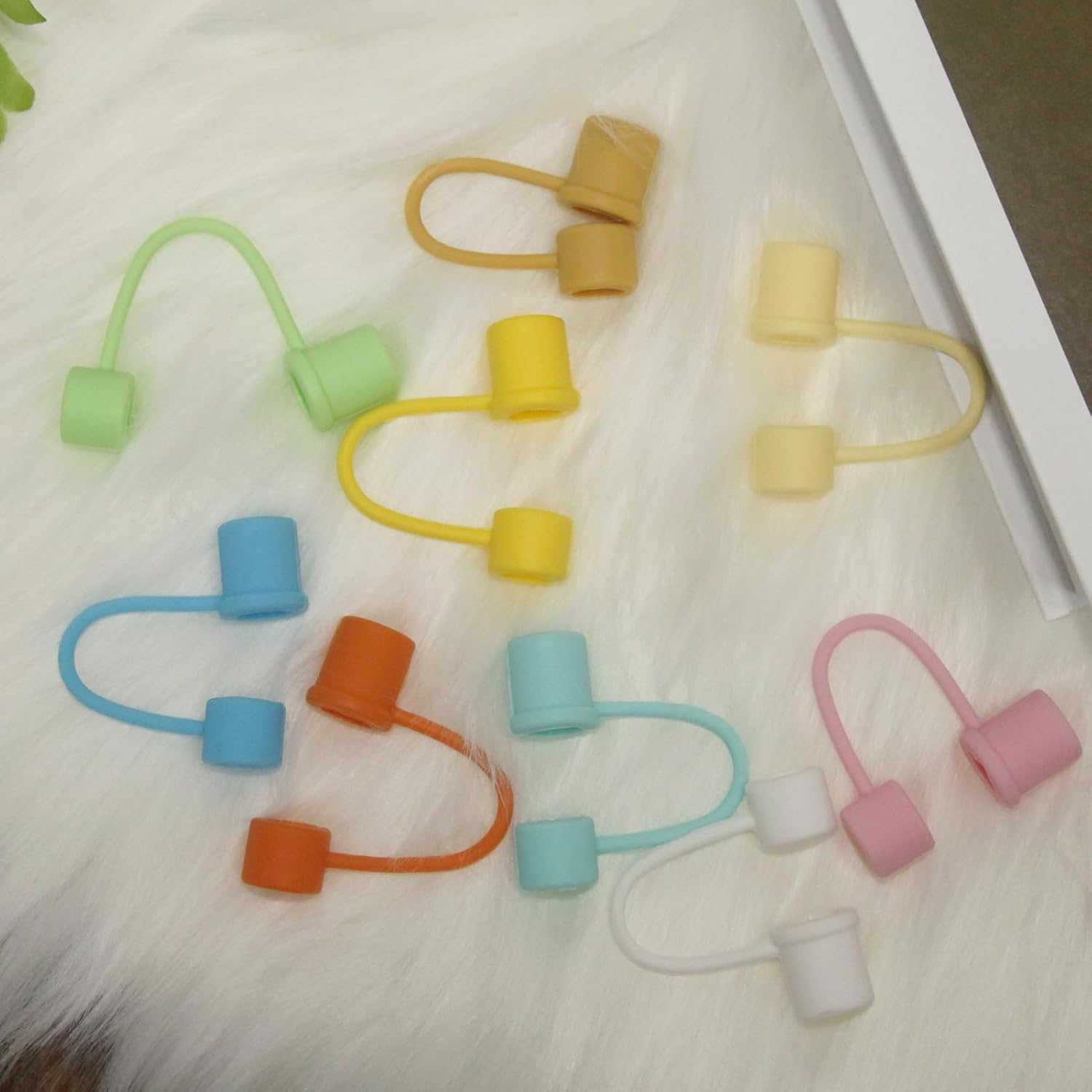 Straw Toppers for Stanley, Straw Cover Caps for 10mm/0.39inch diameter straws 30OZ/40OZ Stanley Tumblers, Food Grade Silicone. (5pcs-Basics-Green)
