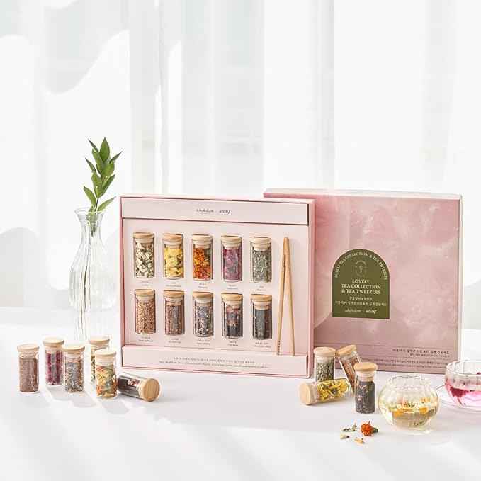 KKOKDAM Premium 10-Tea Sampler Gift Set with Wooden Tweezers – 5 Blooming Flower & 5 Blended Loose Leaf Teas – Unique Korean Gift Box for Women, Mom & Tea Lovers – 1.68oz Variety Pack