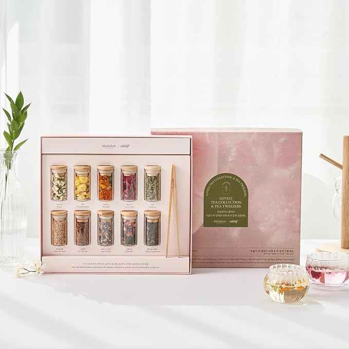 KKOKDAM Premium 10-Tea Sampler Gift Set with Wooden Tweezers – 5 Blooming Flower & 5 Blended Loose Leaf Teas – Unique Korean Gift Box for Women, Mom & Tea Lovers – 1.68oz Variety Pack