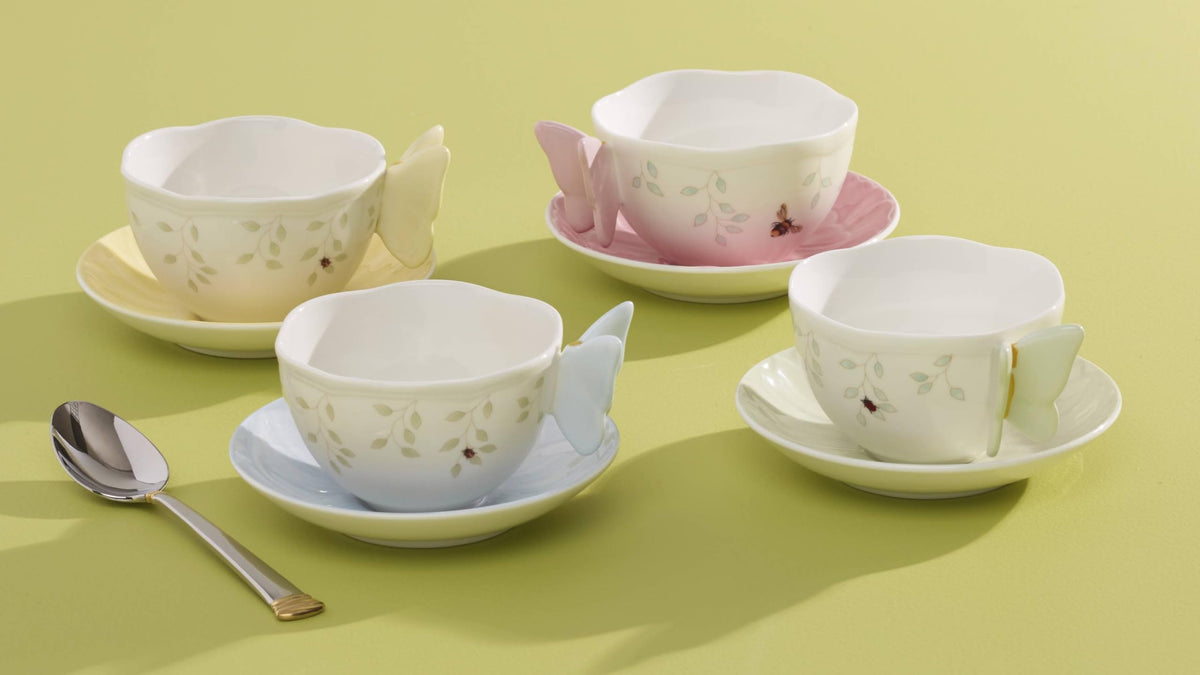 Two-piece pink cup and saucer set for tea time