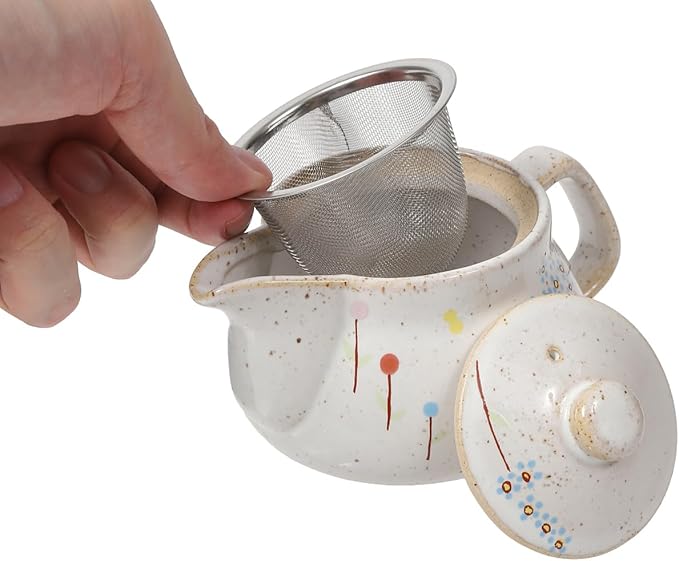 10oz Cat kyusu Kutani Yaki(ware) Japanese CeramicTeapot with Removable Infuser, Stovetop Safe Tea Kettle, Blooming and Loose Leaf Tea Maker Set (Cat, White)