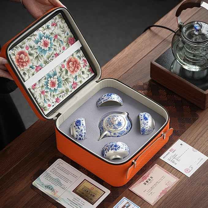 One Silver-Plated Teapot with Two Cups and Four Cups Blue-and-White Peony Xi Shi Teapot Gift Set 鎏银 青花牡丹西施茶壶 (Blue-and-White Peony Xi Shi Teapot + Four Cups + Tea Tray in Leather Case)