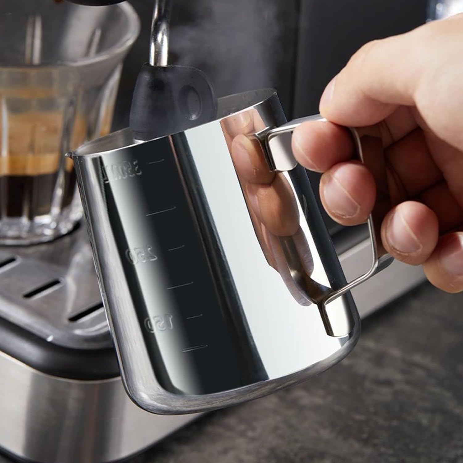 Milk Frothing Pitcher, Milk Frothing Pitcher Used by Professional Baristas to Make Latte, Cappuccino and Espresso, 350ml (12oz Silver)