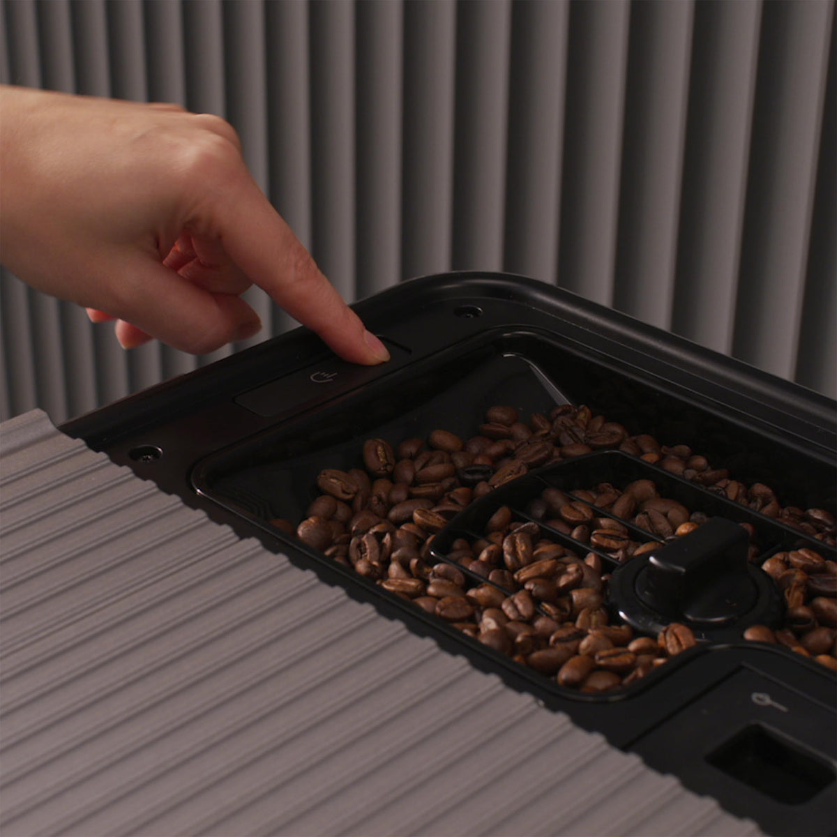 Replacement bean hopper for select espresso machines