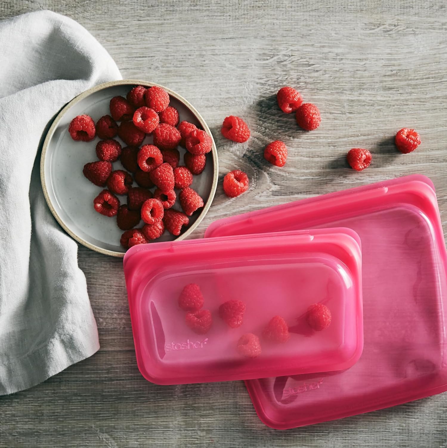 Stasher Premium Silicone Reusable Food Storage Snack Bag, Raspberry, Microwave, Sous Vide, Dishwasher, Oven and Freezer Safe, BPA Free, Leak-free, Eco-friendly, 12 Oz - Blissbrew