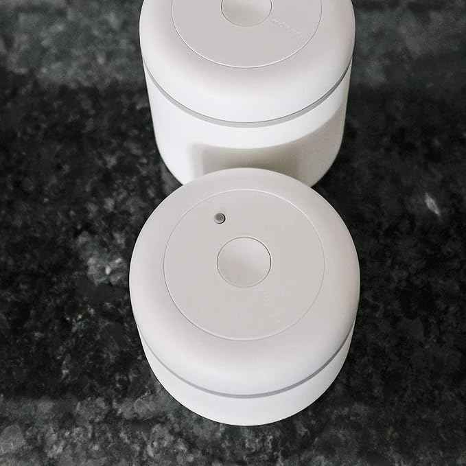 Fellow Atmos Vacuum Coffee Canister & Food Storage Container - 0.4 Liter Canister holds up to 6 oz of Coffee Beans - Airtight Food Storage Containers - Containers - 0.4 Liter - Matte White