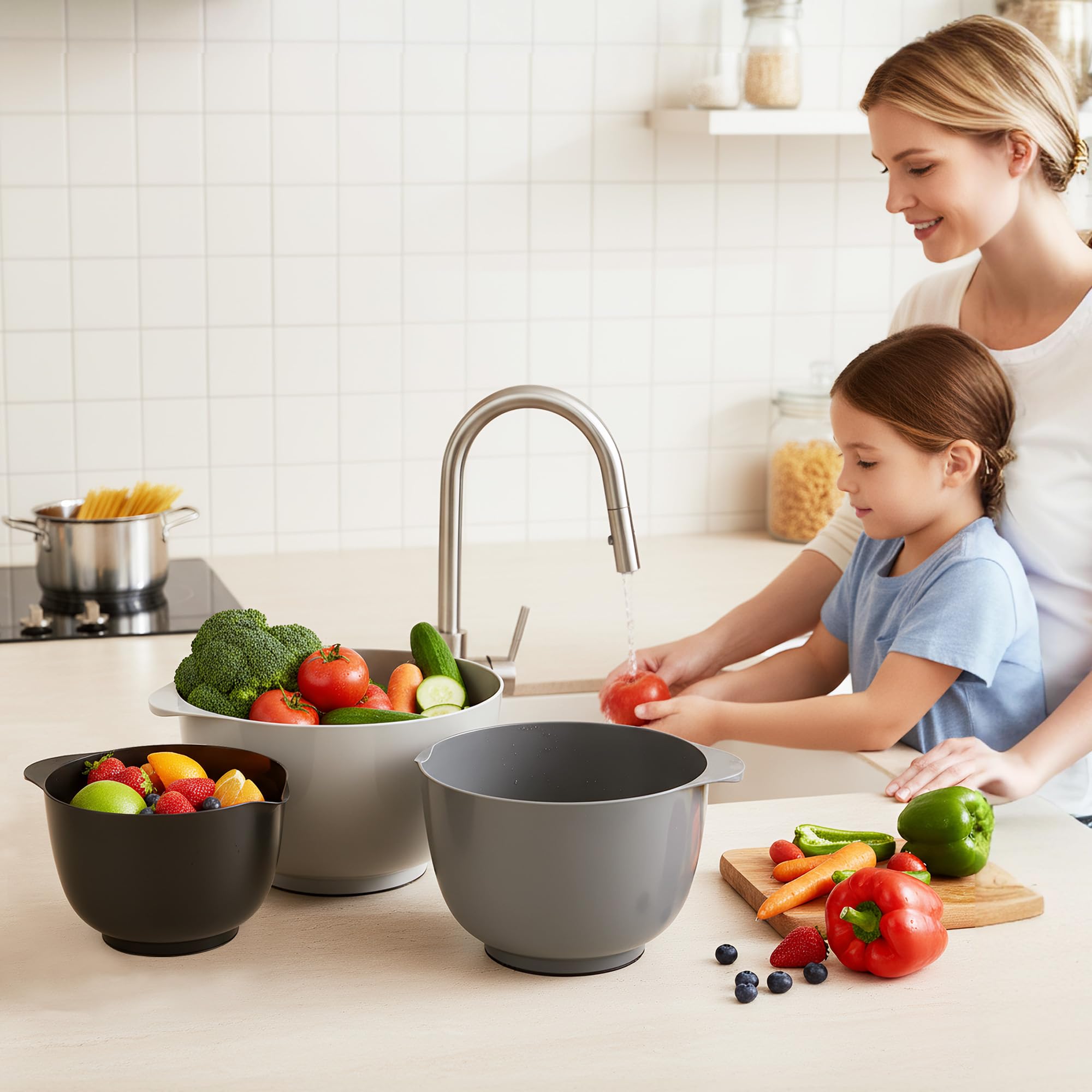 Classic Mixing Bowl Set of 4