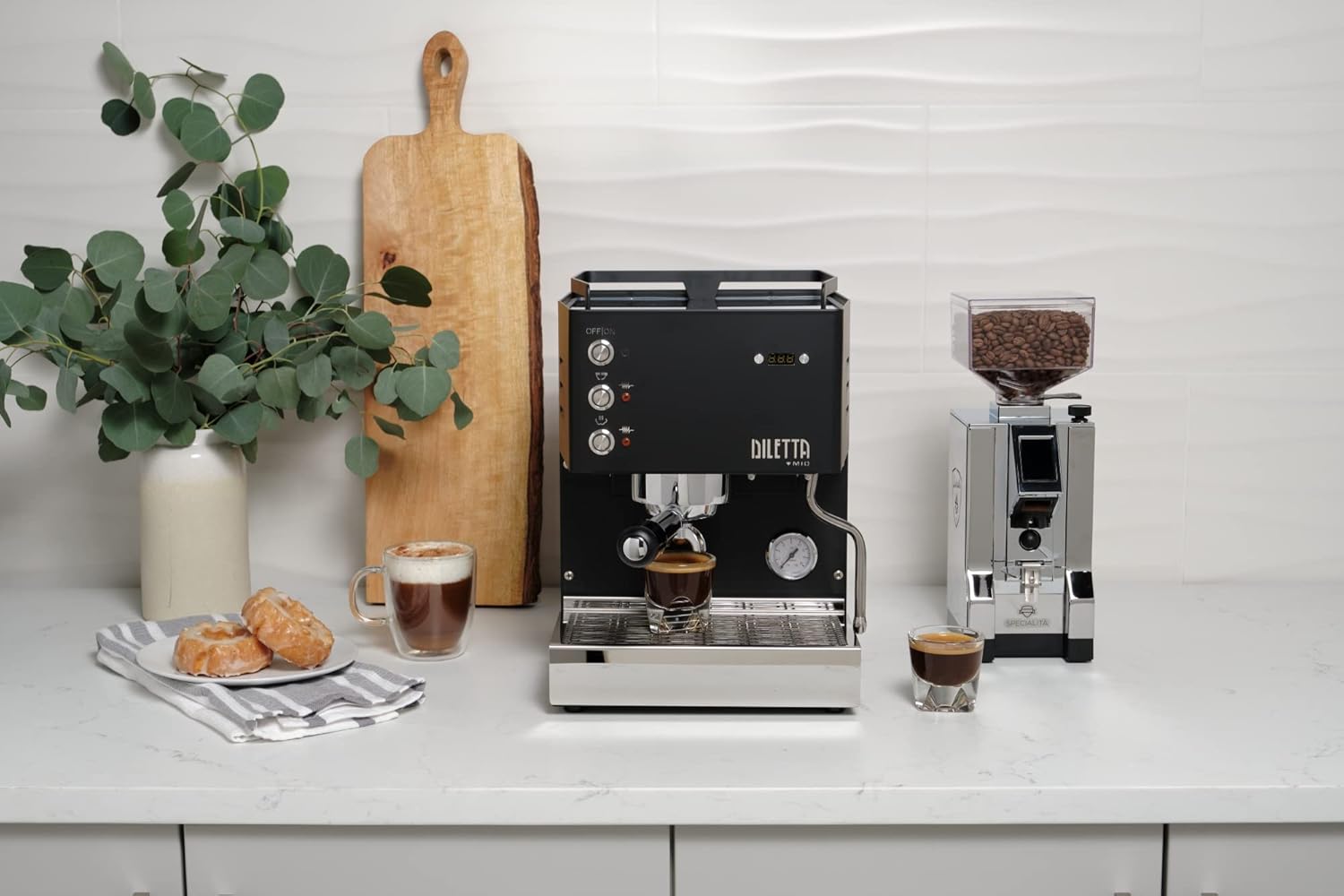 Diletta Mio Espresso Machine (Black) - Blissbrew