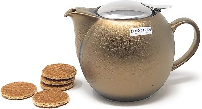 Zero Japan BBN-04 AGO Universal Teapot for 5 People, Antique Gold
