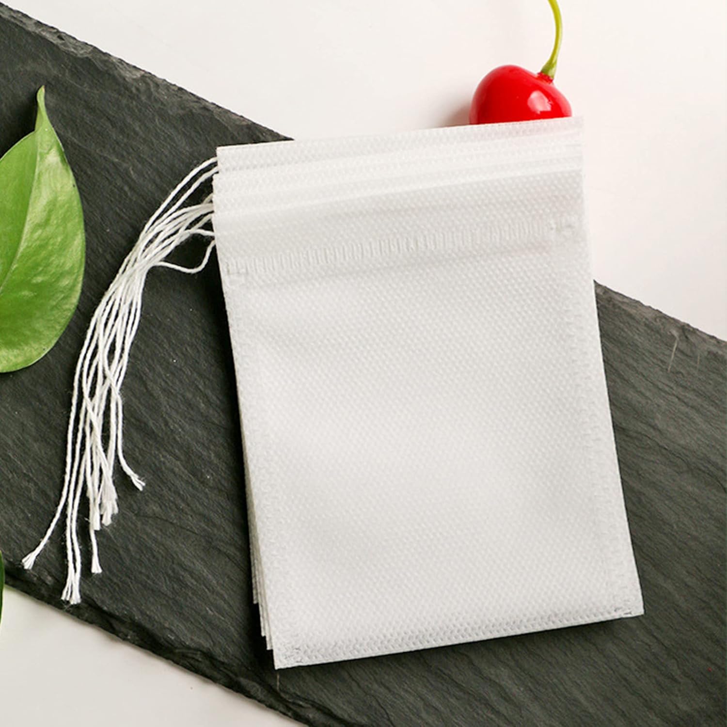 Yzurbu 200pcs 4''x6'' Cold Brew Coffee Filter Bags, No Mess Disposable Filter Bag with Drawstring for Coffee Grounds & Ice Tea