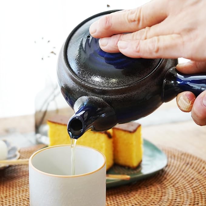 Banko-Yaki Japanese Tea Pot – Traditional Japanese Tea Kettle with Stainless Steel Bottom Strainer – Heat Resistant and Durable Ceramic Teapot for Deep Steamed Tea (Deep Blue)