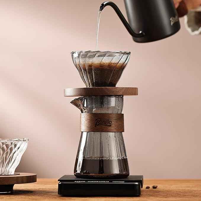 Bincoo Pour Over Coffee Maker Set - 500ML Glass Coffee Server Coffee Carafe with Walnut Dripper and 50PCS Paper Filter, Drip Coffee Maker Set for Home Café Restaurant