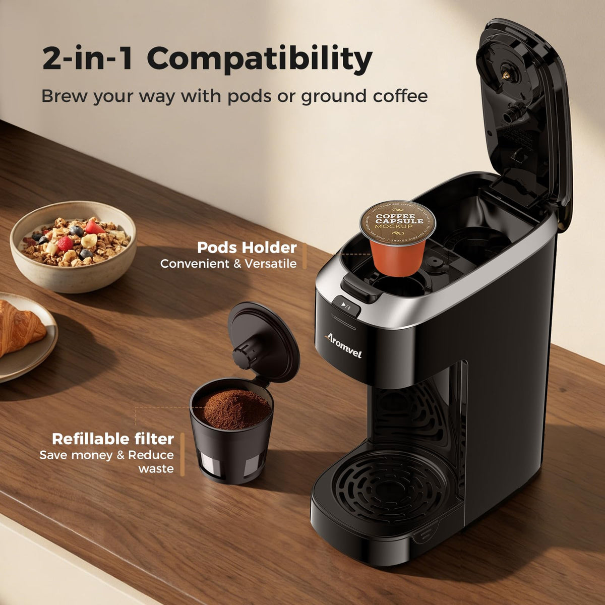 Compact coffee maker with removable drip tray