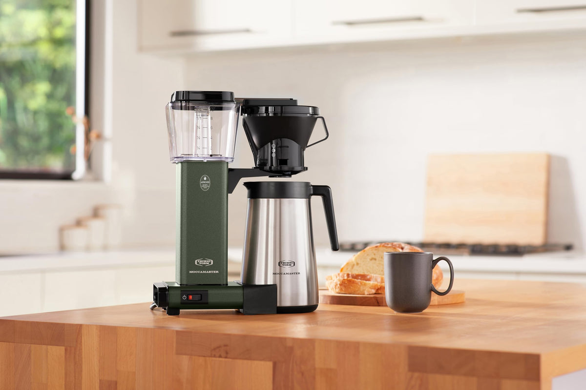 Coffee maker with copper heating element and auto shut-off