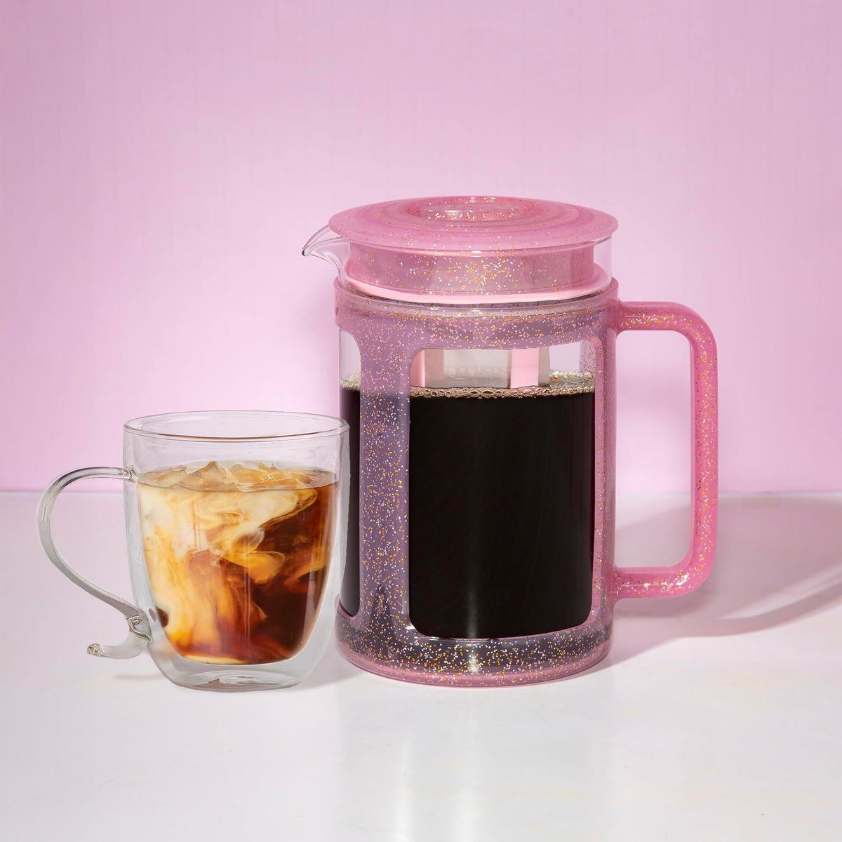 Pink cold brew coffee maker for iced coffee and tea