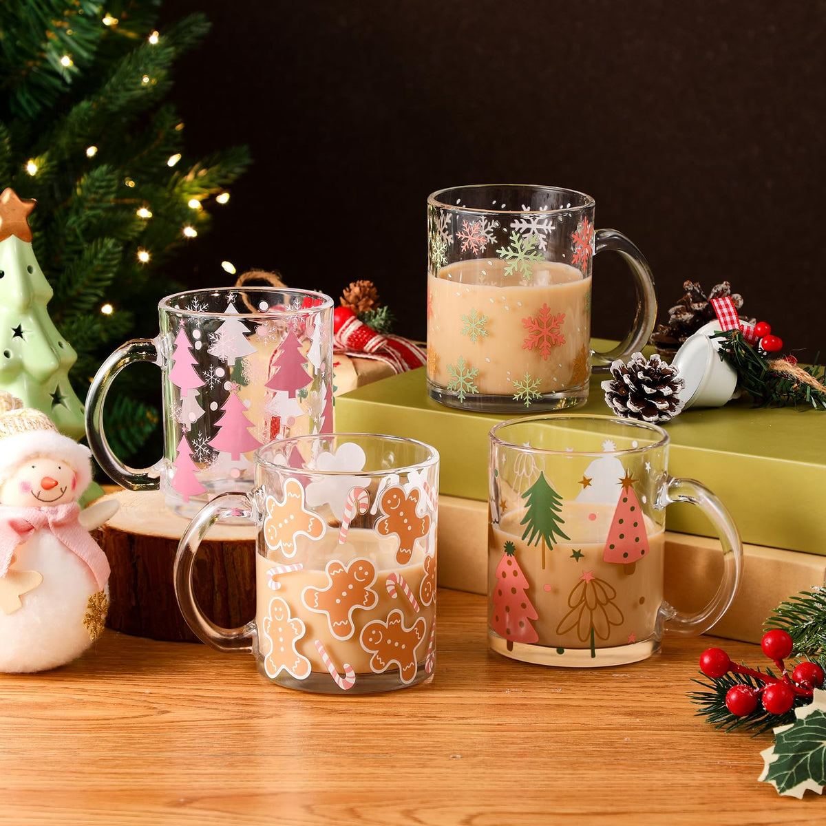 Glass Christmas mug with smooth handle