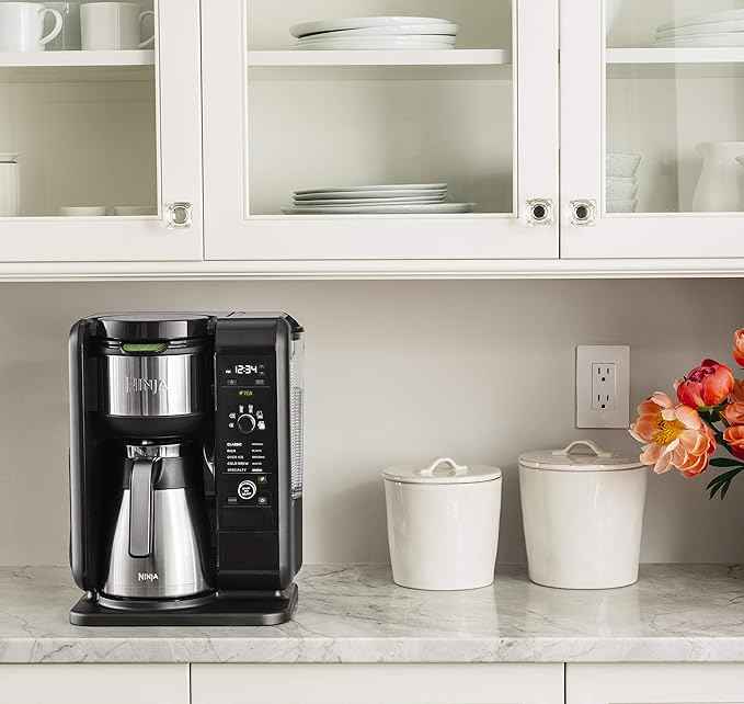 Shark Ninja CP307 Hot and Cold Brewed System W/Thermal Carafe Coffee Maker, Black