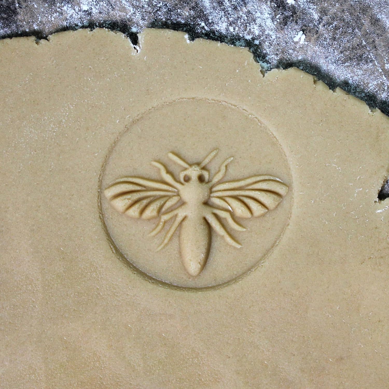 Wood Cookie Stamp, 2.5 Inch (Honeybee CS-024)