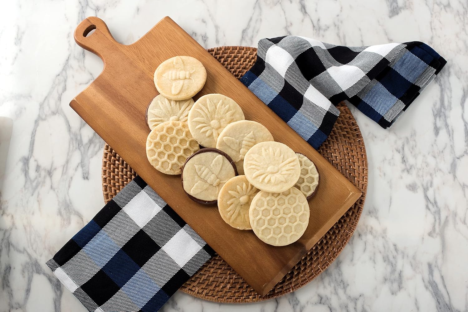 Nordic Ware 01250 Honeybee Cast Cookie Stamps