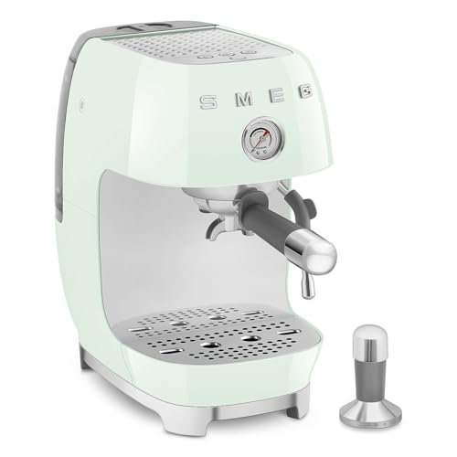 ECF03 Made in Italy Retro Espresso Machine with Cold Brew (Standard / Pastel Green)
